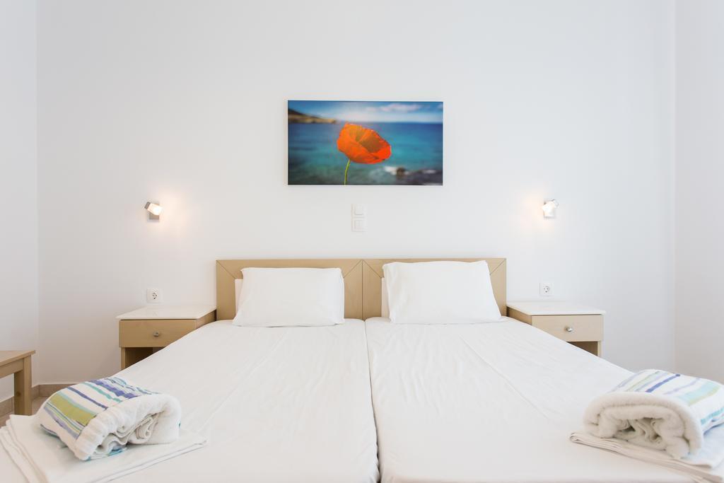 Theologos Beach Antiparos Town Pokoj fotografie